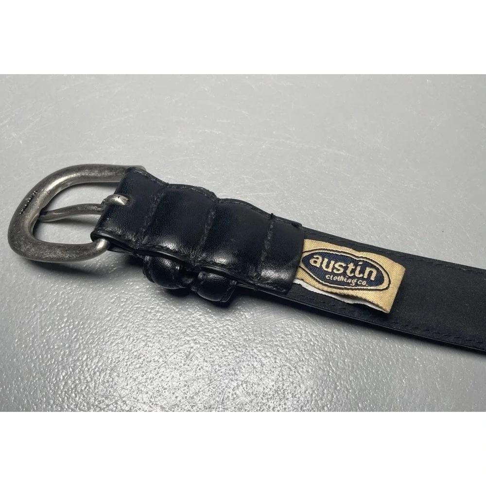 Austin clothing company Black‎ Leather Belt. Size 40 Belt